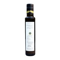 "Oliven&ouml;l von Maremma Sapori &ndash; 250 ml Flasche natives Oliven&ouml;l extra,&nbsp;freigestellt auf Wei&szlig;."